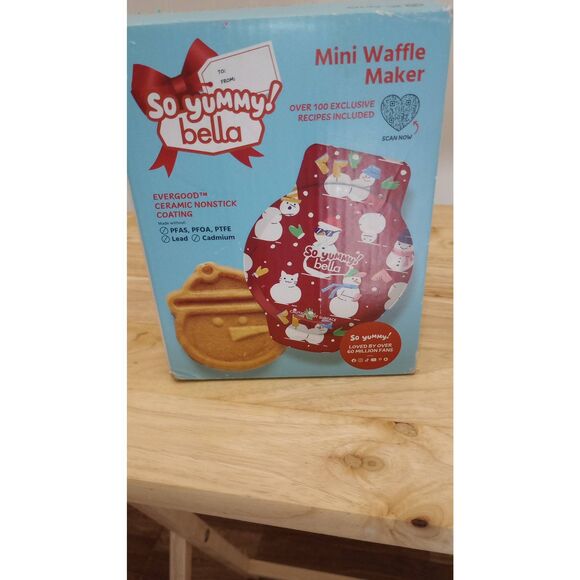 New Bella so yummy fun snowman face mini waffle maker - Picture 1 of 5